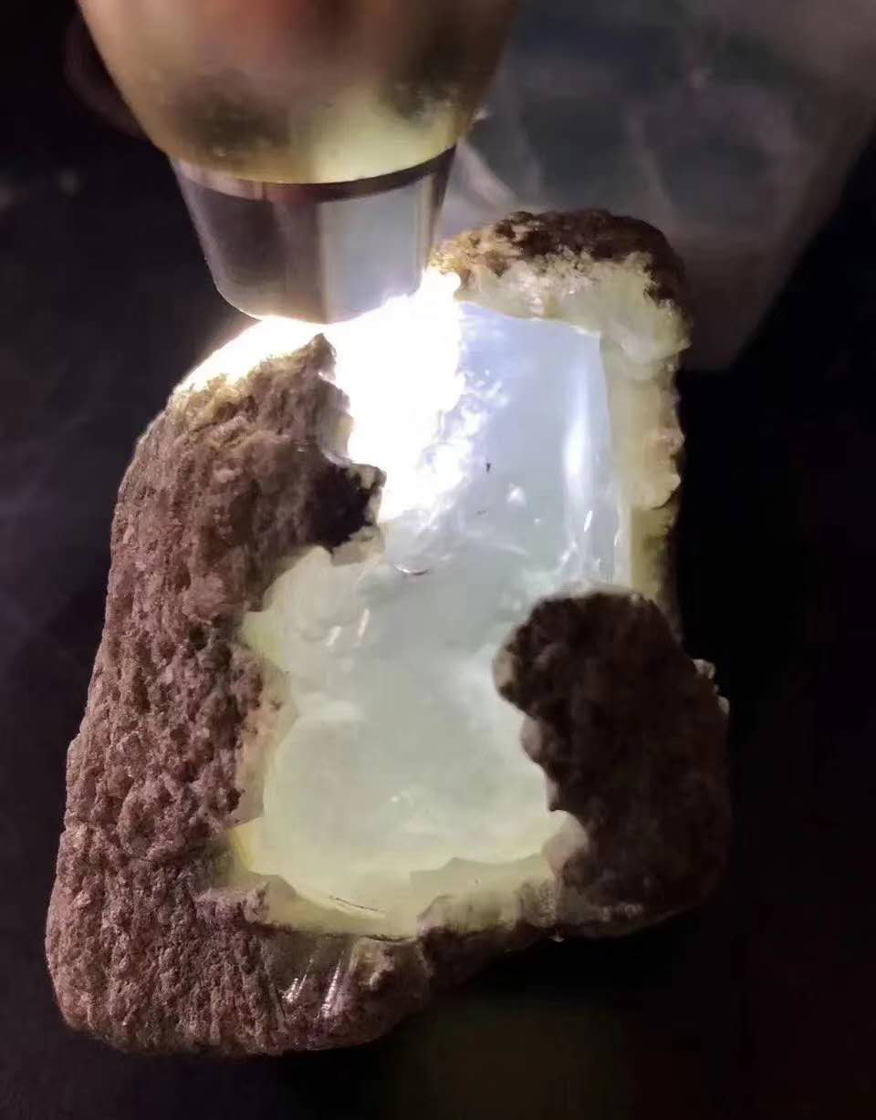 油青种翡翠原石